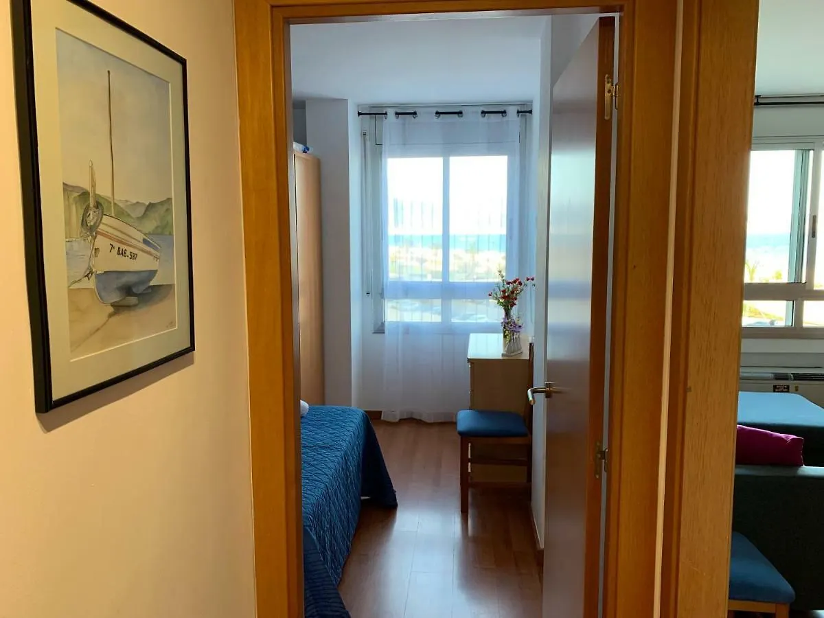 Apartamento en primera línea de mar Ampuriabrava