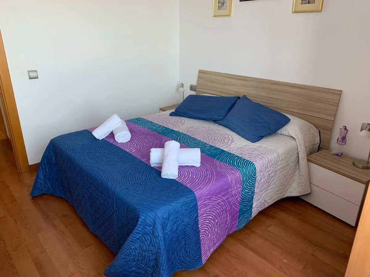 Apartamento en primera línea de mar Ampuriabrava 0*,