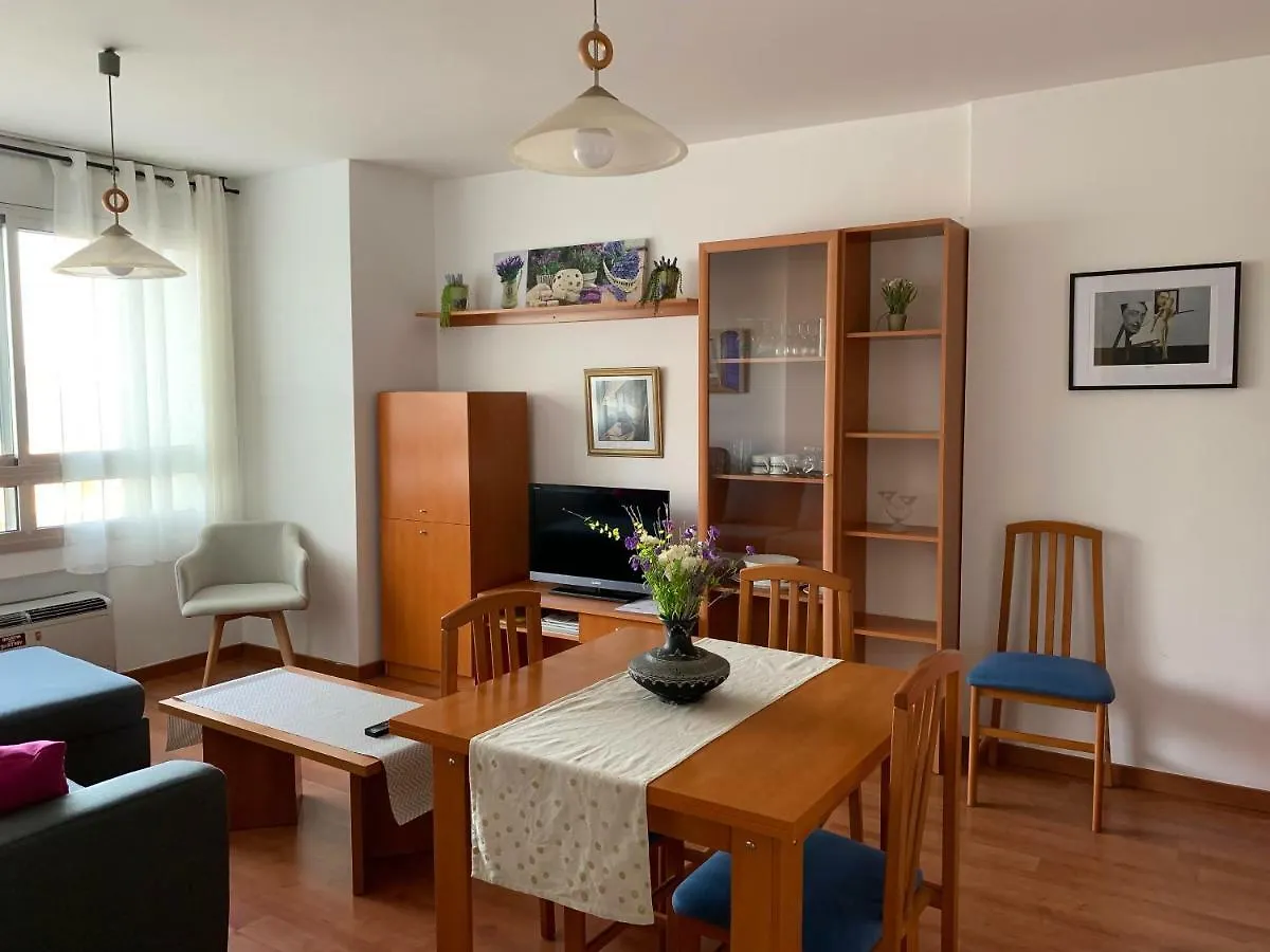 Apartamento en primera línea de mar Ampuriabrava